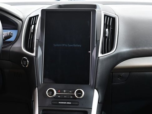 Used 2023 Ford Edge SEL w/ Convenience Package image 9