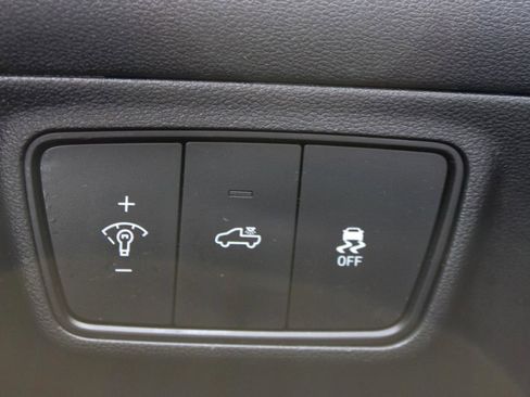 Used 2022 Hyundai Santa Cruz SEL Premium w/ Cargo Package image 24