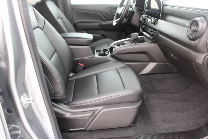 Used 2026 Chevrolet Colorado Trail Boss AWD/4WD image 20