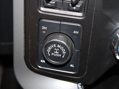 Used 2021 Ford F150 Lariat AWD/4WD image 47