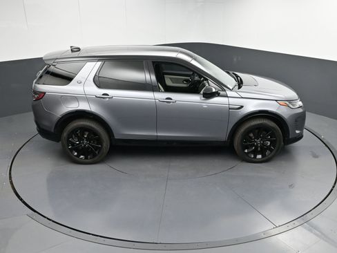 New 2024 Land Rover Discovery Sport Dynamic SE image 35