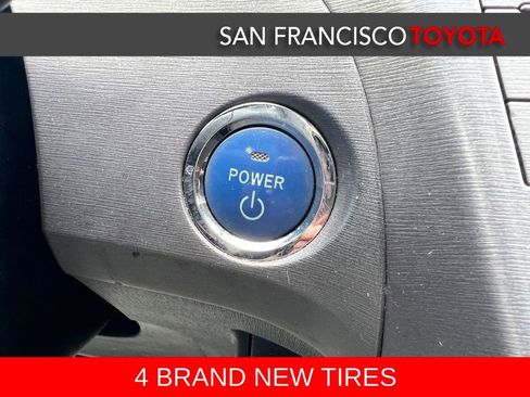 Used 2012 Toyota Prius Three FWD image 21