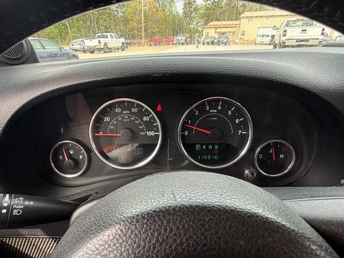 Used 2012 Jeep Wrangler Unlimited Sport w/ Connectivity Group image 13