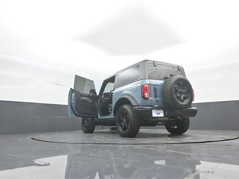 Certified 2022 Ford Bronco Black Diamond image 44