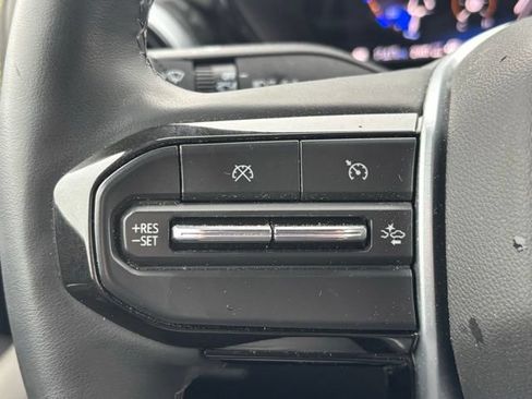 Used 2024 Chevrolet Colorado ZR2 w/ ZR2 Convenience Package III AWD/4WD image 20