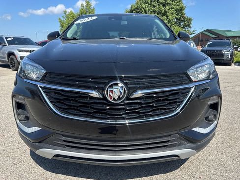 Used 2023 Buick Encore GX Preferred w/ Cold Weather Comfort Package FWD image 10