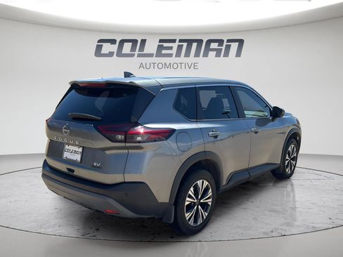 Used 2023 Nissan Rogue SV FWD image 5