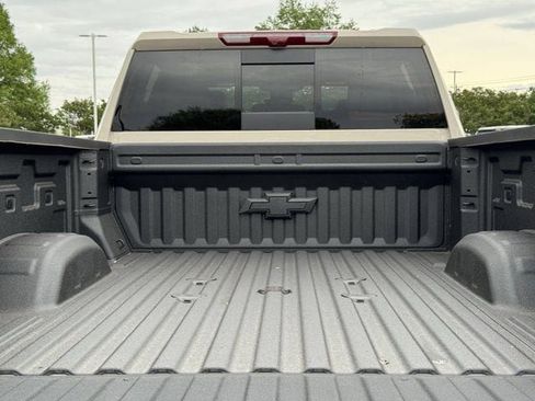 New 2026 Chevrolet Silverado 2500 ZR2 AWD/4WD image 26