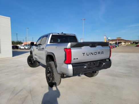 Used 2022 Toyota Tundra SR5 image 5
