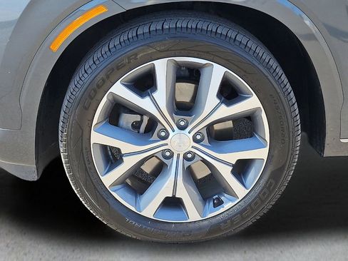 Used 2021 Hyundai Palisade Limited image 11