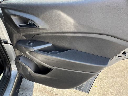 New 2026 Chevrolet Trax RS w/ Driver Confidence Package FWD image 11