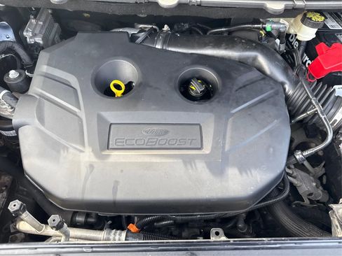 Used 2016 Ford Edge SEL image 21