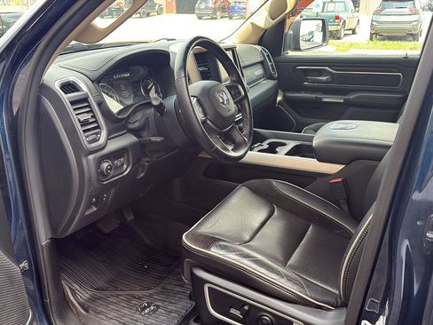 Used 2021 RAM 1500 Laramie AWD/4WD image 5
