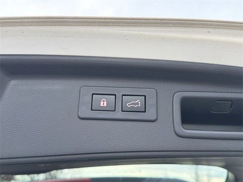 Used 2022 Subaru Forester Wilderness w/ Wilderness Package image 12