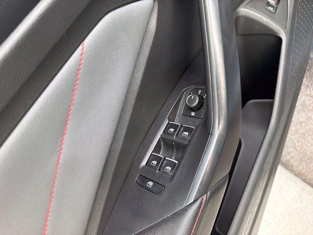 Used 2025 Volkswagen Jetta GLI Autobahn FWD image 19