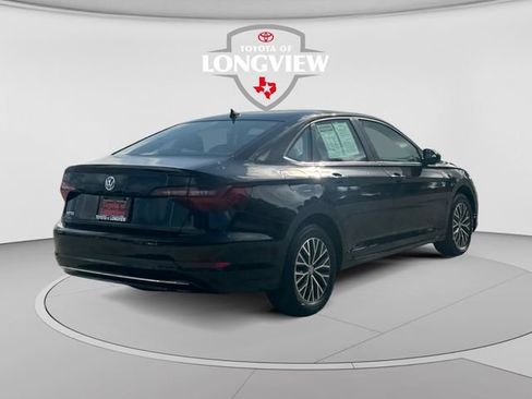 Used 2021 Volkswagen Jetta SE w/ SE Cold Weather Package FWD image 5