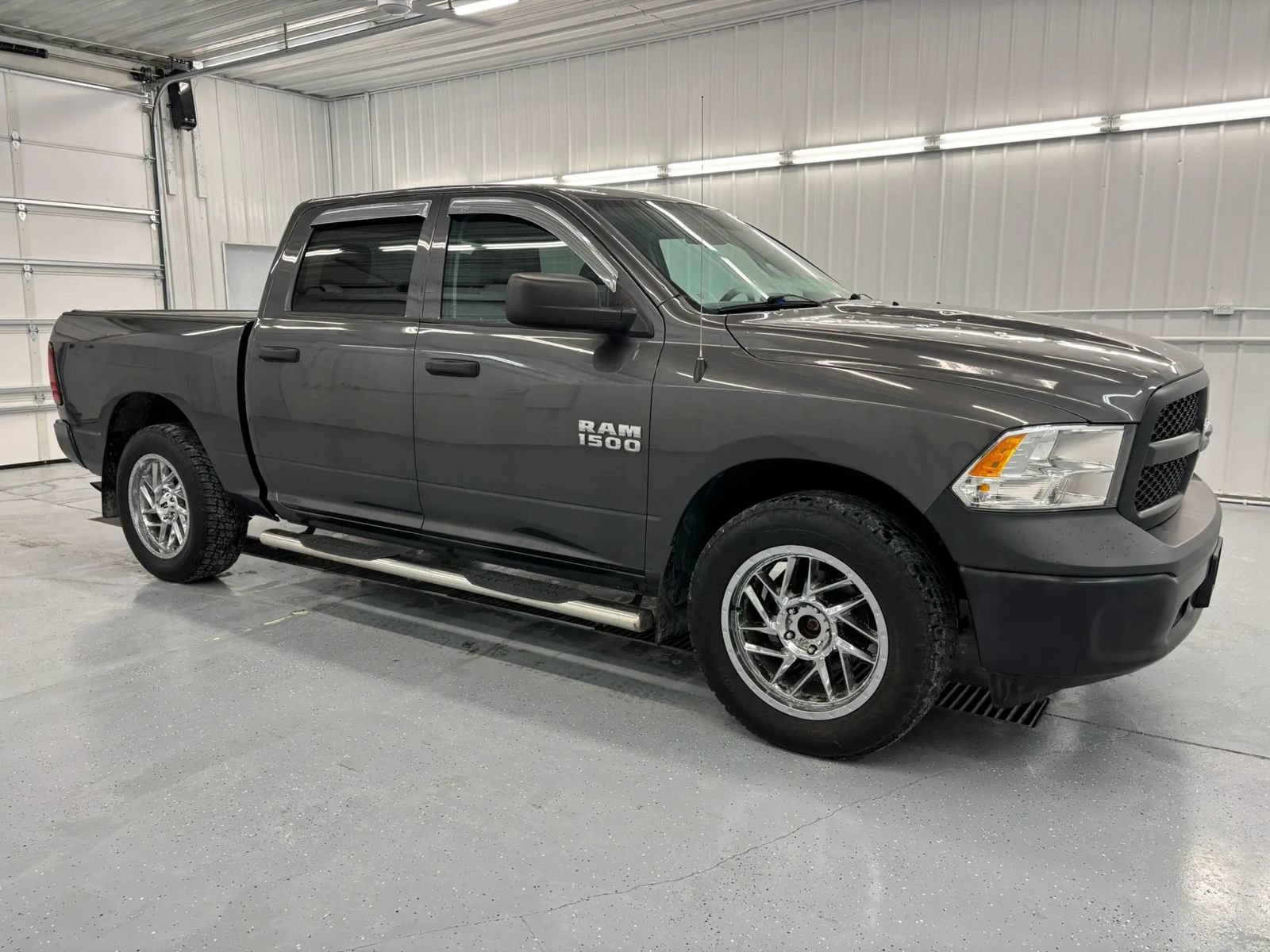 Used 2017 RAM 1500 Tradesman w/ Popular Equipment Group AWD/4WD image 9