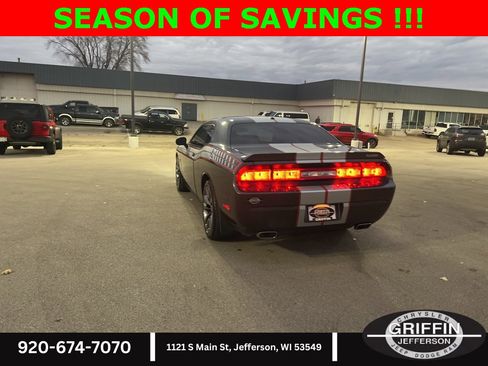 Used 2014 Dodge Challenger SRT8 image 14