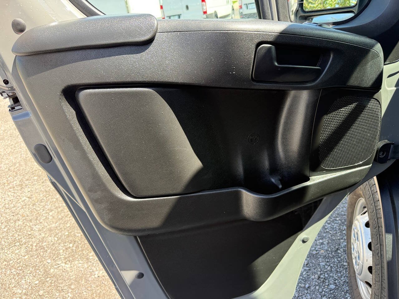 Used 2025 RAM ProMaster 2500 FWD image 26