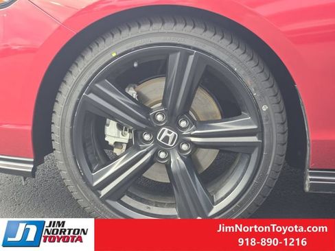 Used 2024 Honda Accord Sport image 13