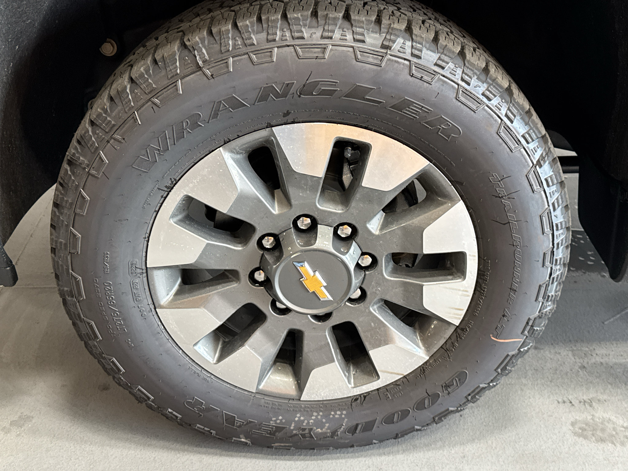 New 2026 Chevrolet Silverado 2500 Custom w/ Custom Value Package AWD/4WD image 9