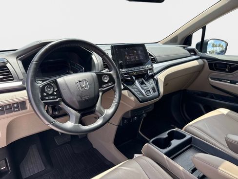 Used 2024 Honda Odyssey Touring image 14