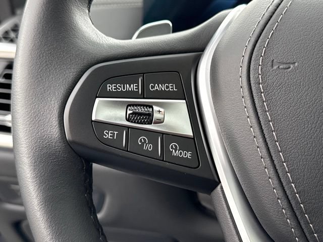 Used 2026 BMW X5 sDrive40i w/ Premium Package RWD image 25
