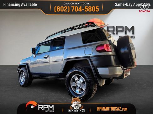 Used 2010 Toyota FJ Cruiser 4WD image 22