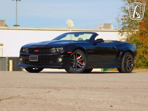 Used 2011 Chevrolet Camaro SS image 7
