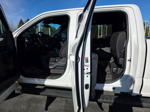 Certified 2021 Ford F150 XLT w/ Equipment Group 302A High image 8