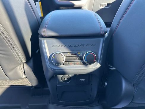 New 2026 Ford Explorer ST-Line w/ ST-Line Street Pack AWD/4WD image 17