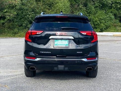 Used 2020 GMC Terrain Denali w/ Denali Premium Package image 4