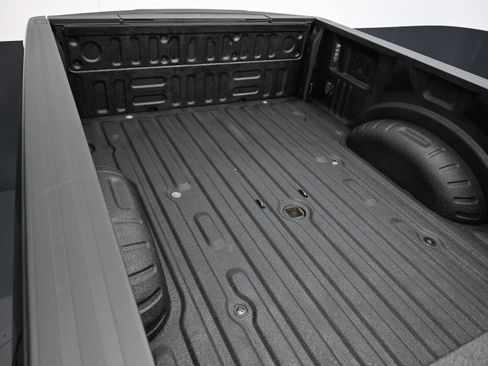 Used 2022 Ford F350 Platinum w/ FX4 Off-Road Package AWD/4WD image 47