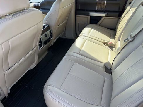 Used 2018 Ford F150 Lariat image 18