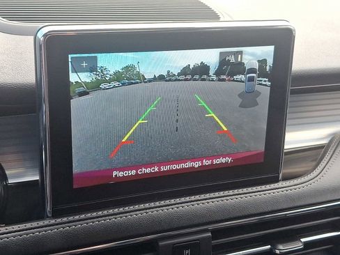 Used 2022 Lincoln Corsair AWD w/ Premium Package image 19