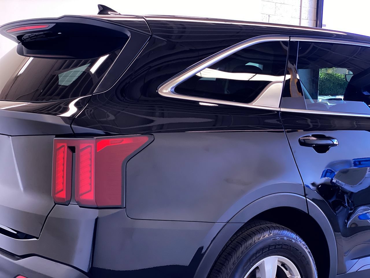 Certified 2026 Kia Sorento LX FWD image 10