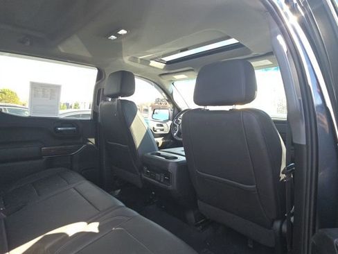 Used 2020 Chevrolet Silverado 1500 RST image 15