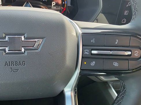 Used 2025 Chevrolet Colorado Trail Boss image 26