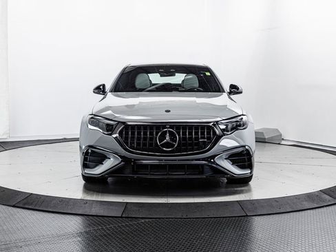 Used 2025 Mercedes-Benz E 53 AMG e 4MATIC Sedan image 2