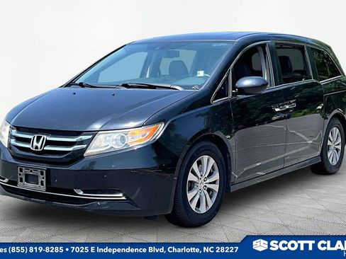 Used 2017 Honda Odyssey EX-L image 3
