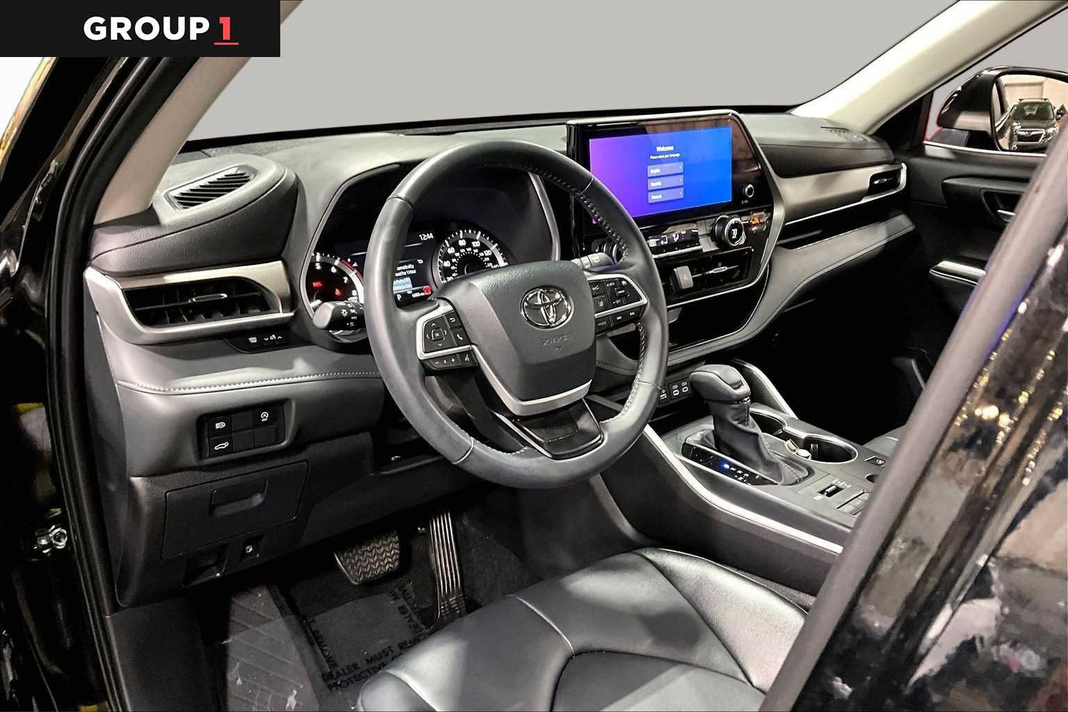 Used 2026 Toyota Highlander XLE AWD/4WD image 18