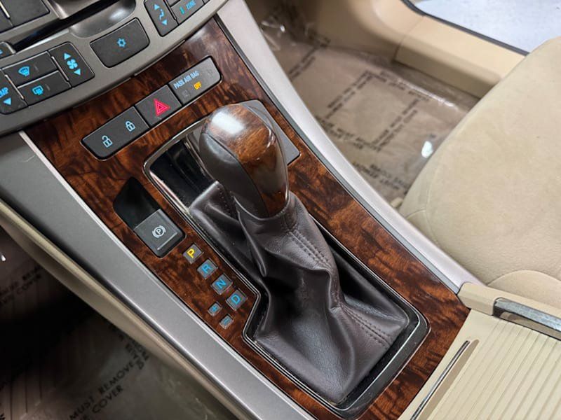 Used 2012 Buick LaCrosse Convenience FWD image 23