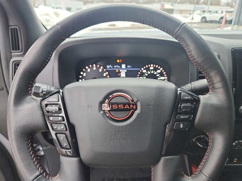 Used 2023 Nissan Frontier PRO-4X w/ Pro Convenience Package image 17
