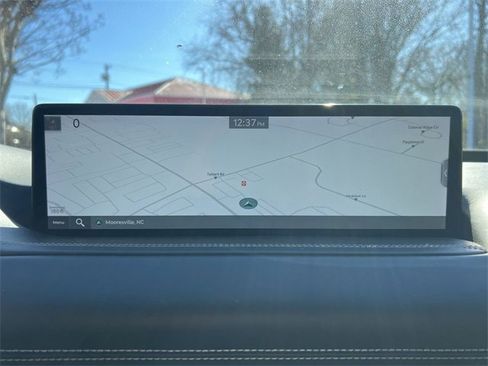 Used 2024 Genesis GV80 2.5T image 18