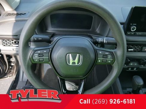 Used 2024 Honda Accord EX image 26