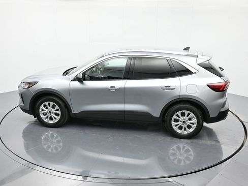 Used 2024 Ford Escape Active image 43