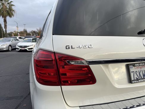 Used 2014 Mercedes-Benz GL 450 GL 450 4MATIC AWD 4dr SUV image 26