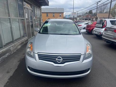 Used 2009 Nissan Altima 2.5 S image 2