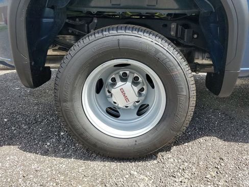 New 2026 GMC Sierra 3500 Pro w/ Convenience Package image 6