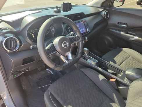 Certified 2024 Nissan Kicks SV FWD image 14